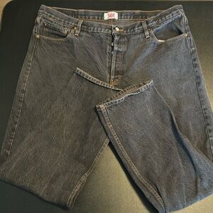 501 Levi Strauss & Co.